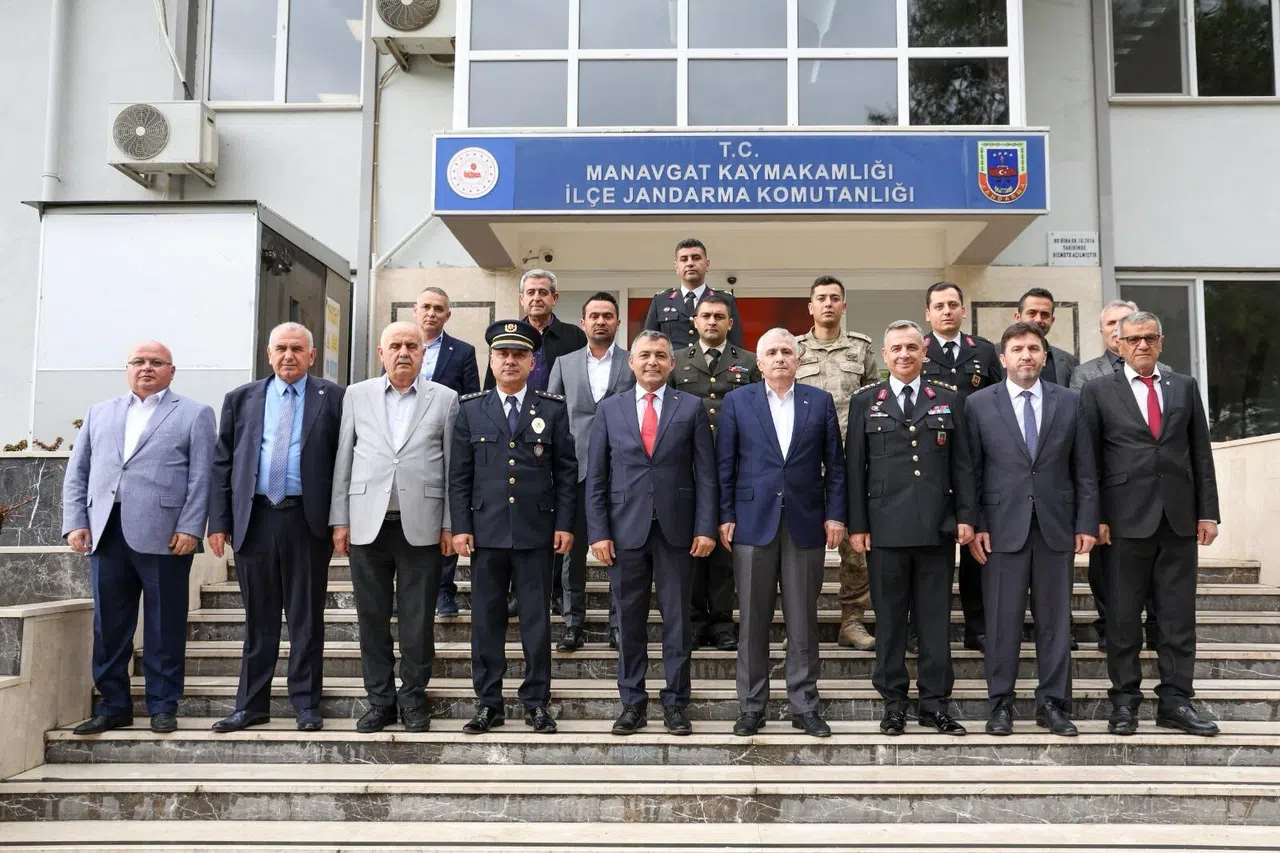 Başkan Kara, Güvenlik Güçleri ve Gazilerle Bayramlaştı