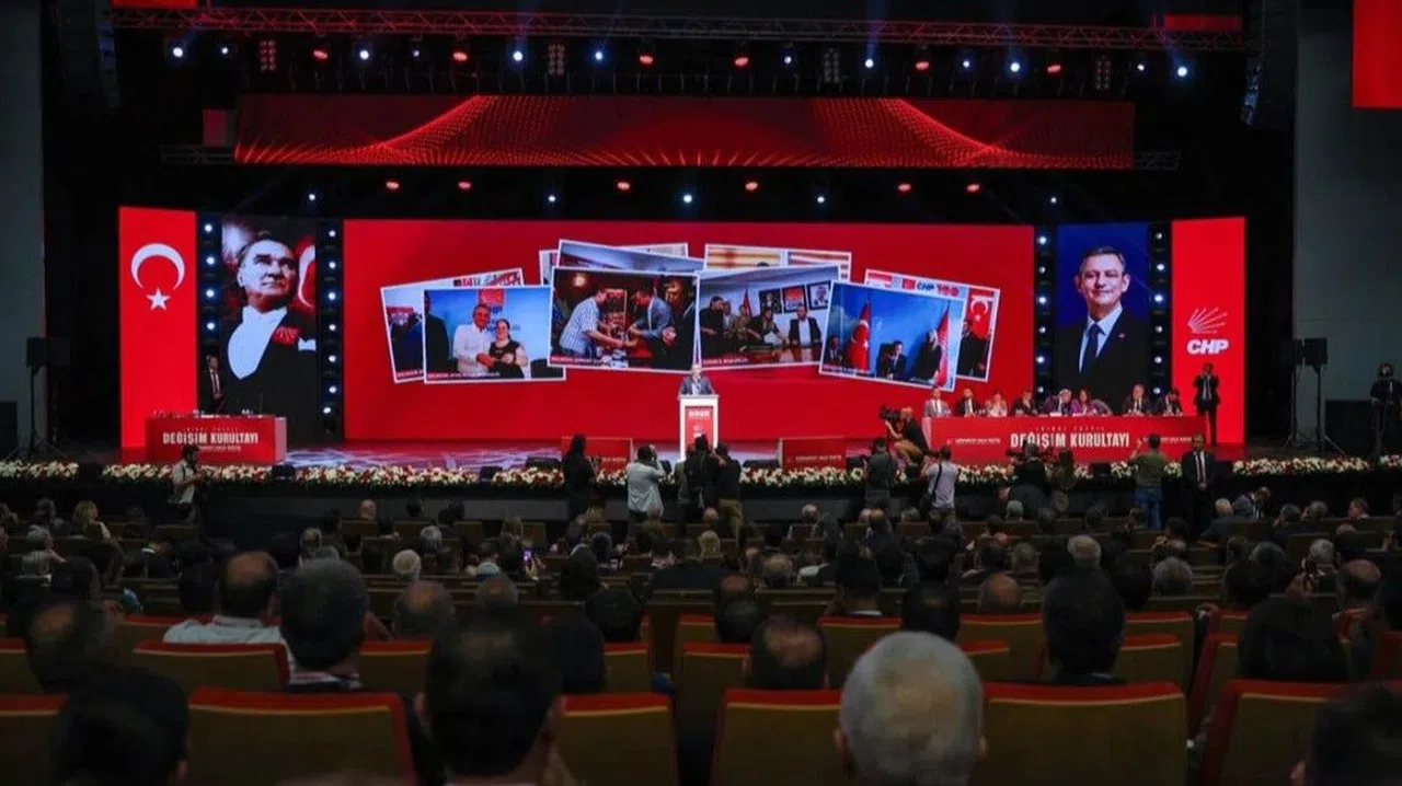 CHP Olağanüstü Kurultay Kararı Aldı