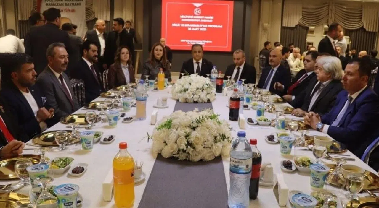 MHP Kahramanmaraş İl Başkanlığı'ndan “Bereket Sofrasında Gönül Birliği” İftarı