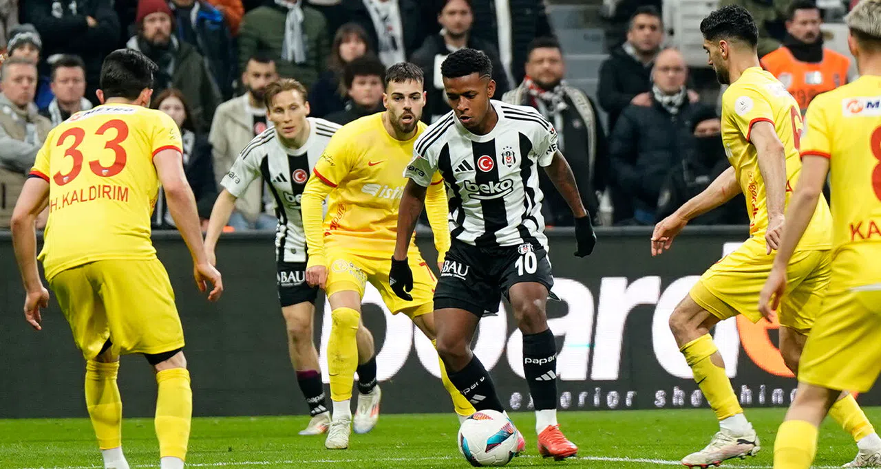 Kartal seriye bağladı!