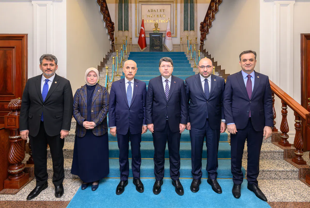 Adalet Bakanı, Kahramanmaraş Heyeti ile Bir Araya Geldi