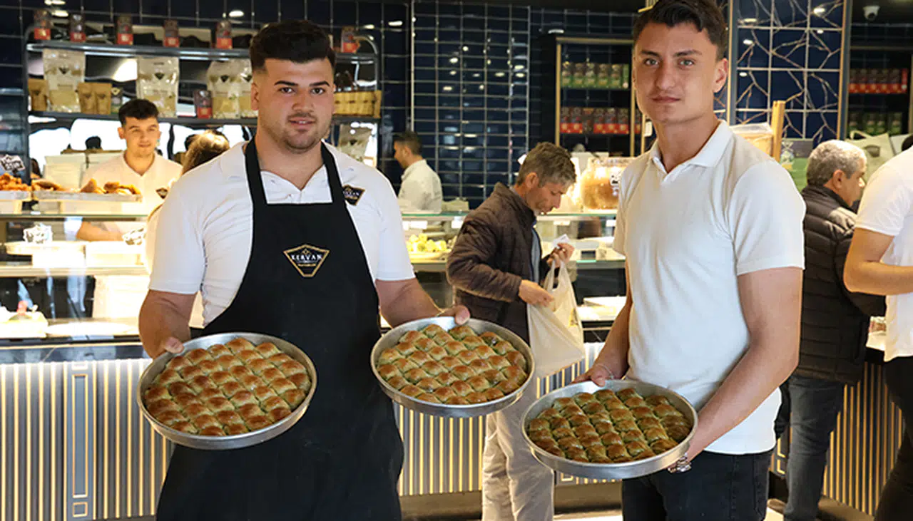 Bayram Öncesi Tatlıya Talep Arttı