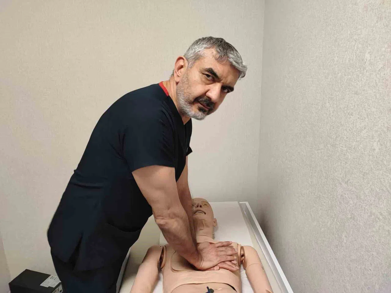 Prof. Dr. Akpınar: "Kalp krizinde kalp masajı çok önemli"
