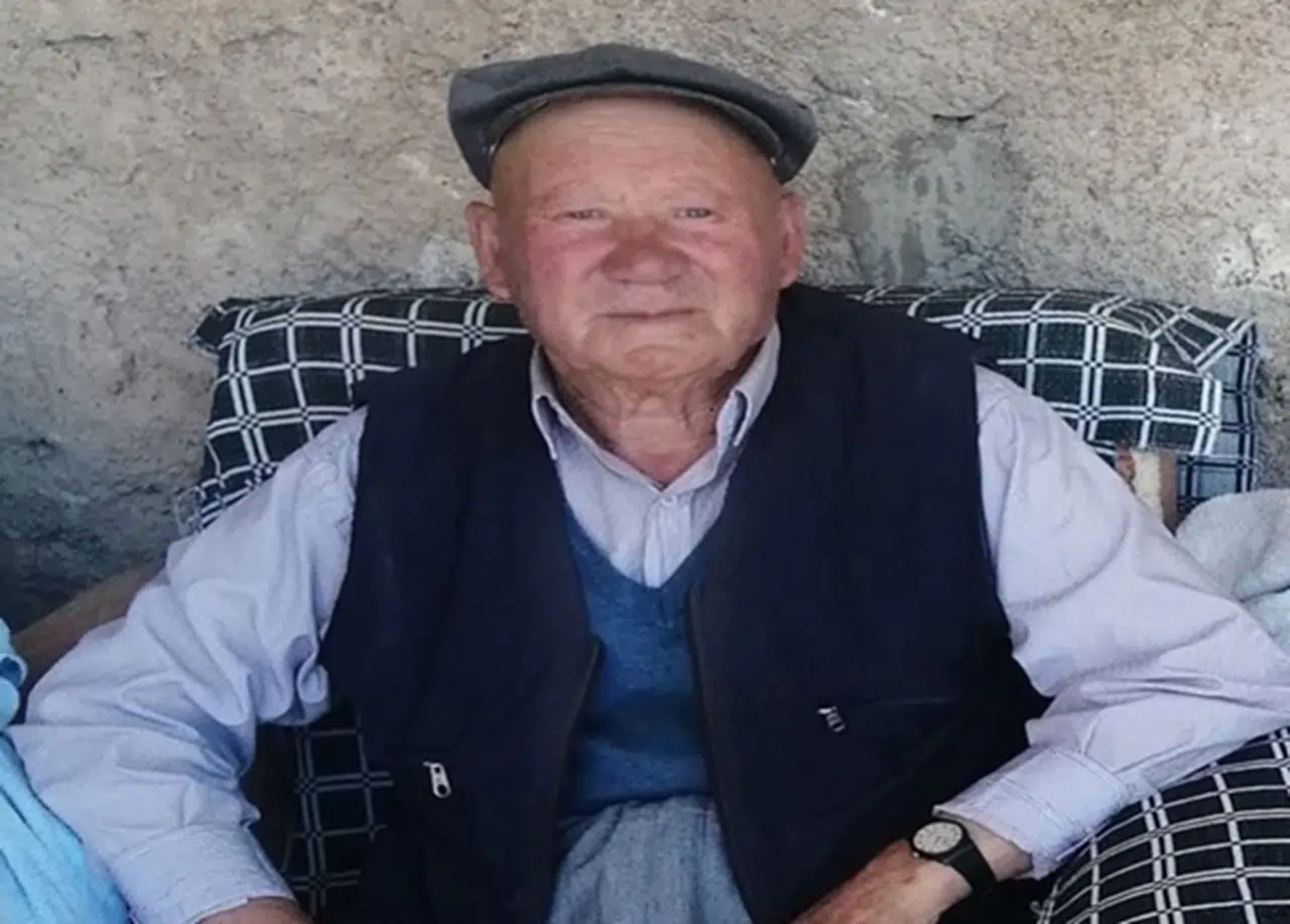 Kamyonetin Çarptığı Yaşlı Adam Hayatını Kaybetti