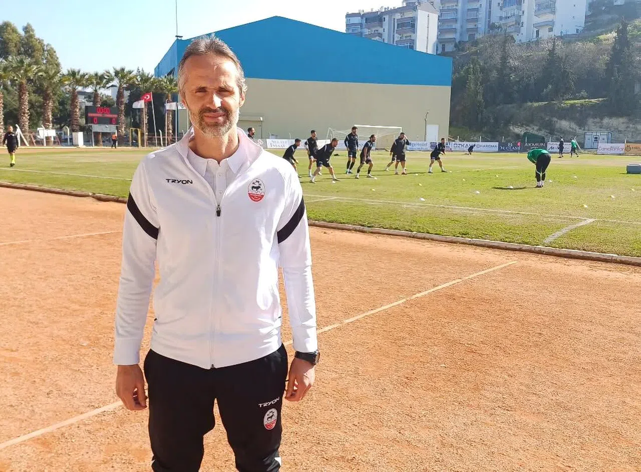 Kahramanmaraşspor’da Teknik Direktör Ceyhun Müderrisoğlu ile Yollar Ayrıldı