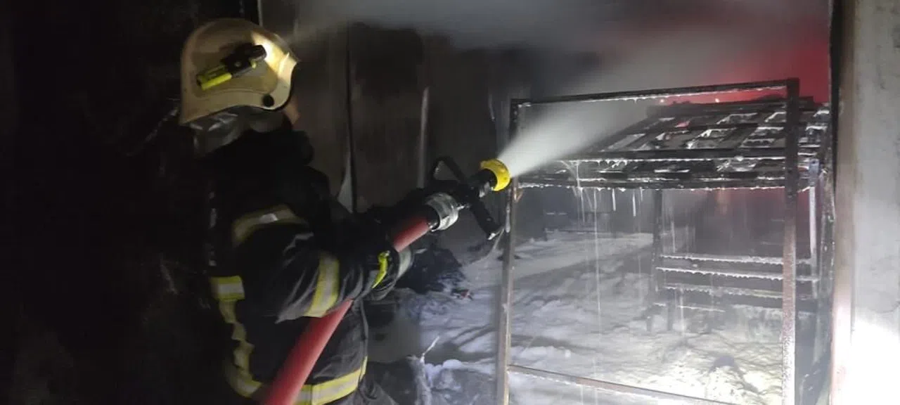 İşçilerin kaldığı konteynerlerde yangın