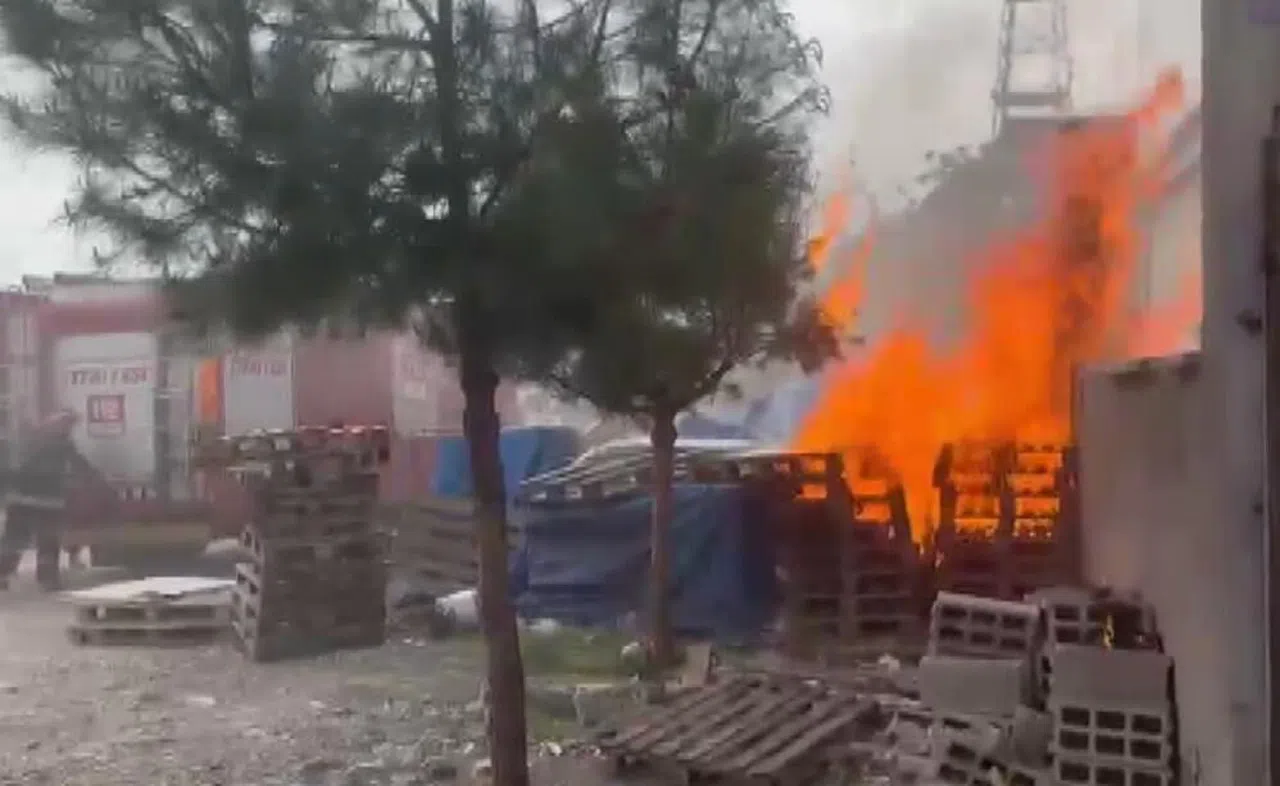 Kahramanmaraş'ta iş yeri yangını