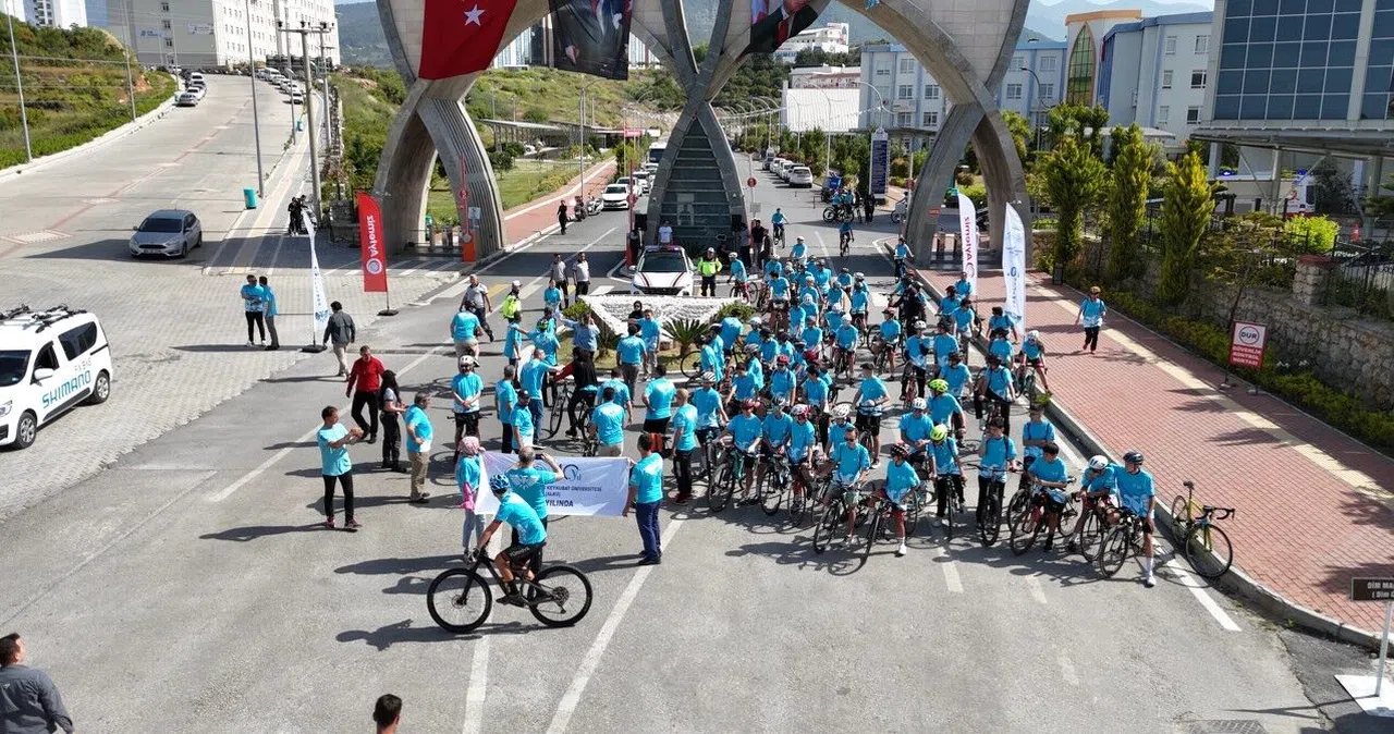 ALKÜ'de 10. Yıl Kutlamaları Devam Ediyor