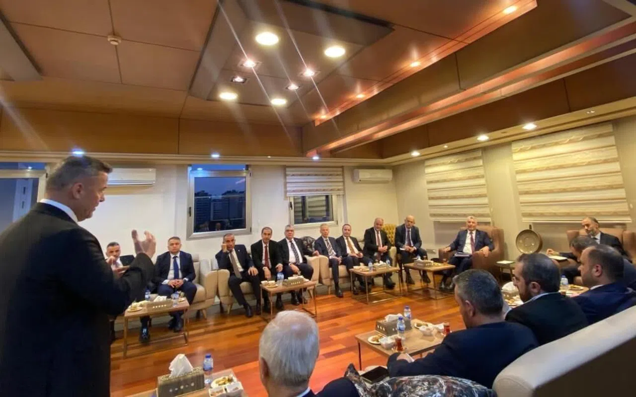 Suriye'nin imarı için iş insanları kolları sıvıyor