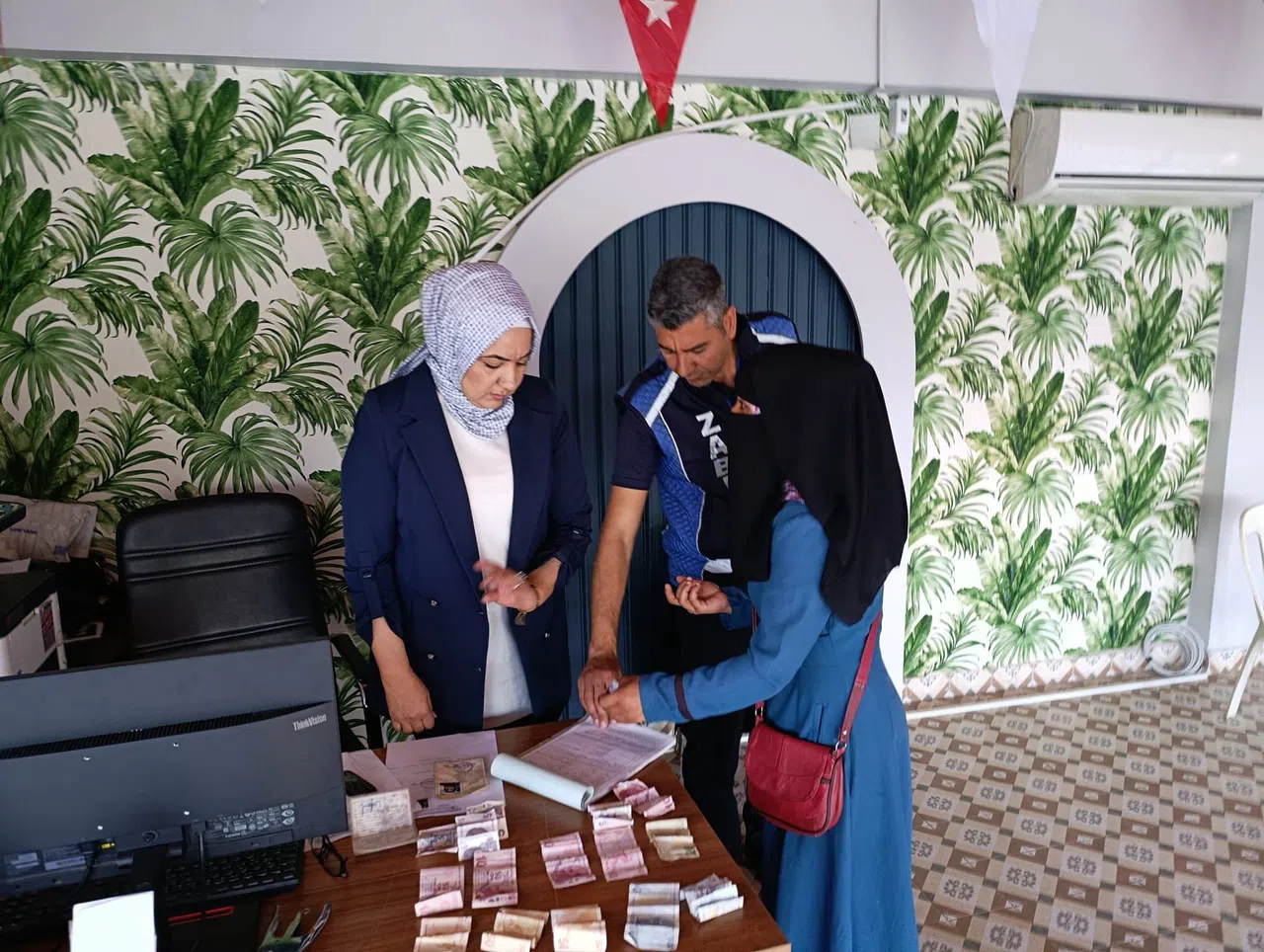 Toplumun Duygularını İstismar Eden Dilenciler Tek Tek Toplandı