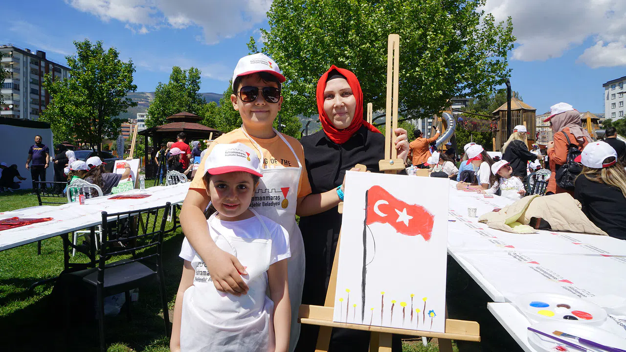 Kahramanmaraş’ta Aileler Tuval Başında