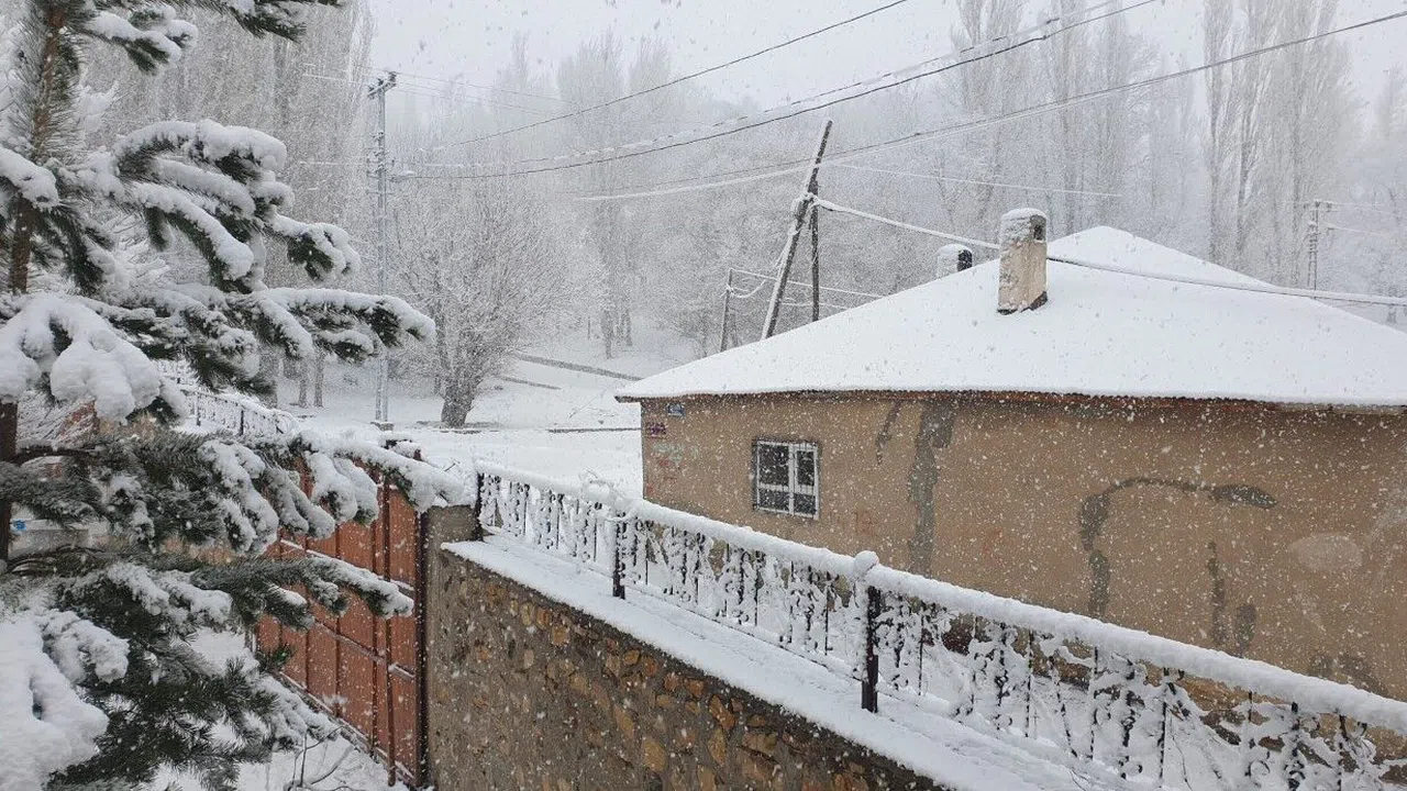Nisan Ayında Kar Sürprizi