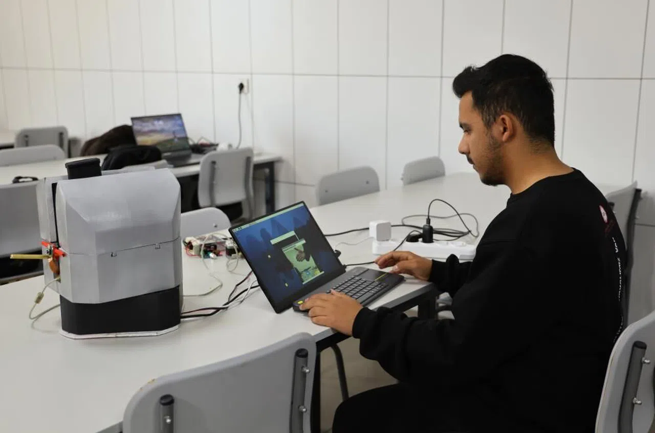 Öğrenciler hava savunma sistemi geliştirdi