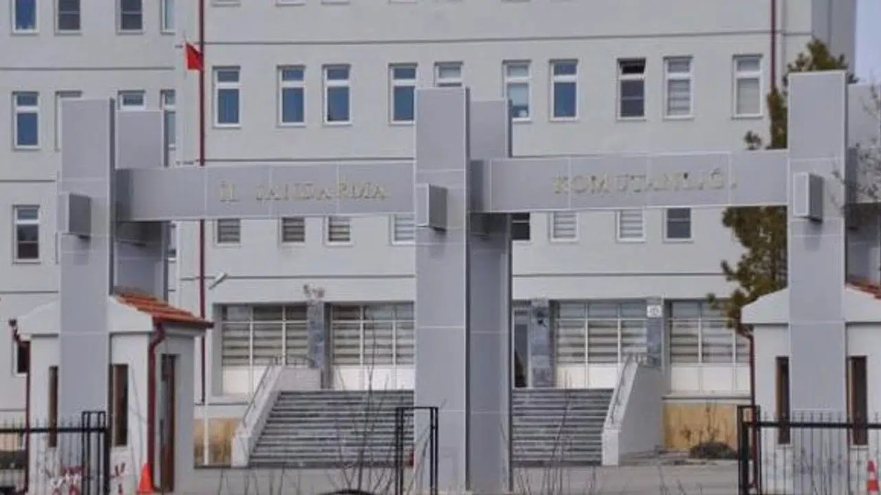 İl Jandarma Komutanlığından ‘Terör örgütüne darbe’