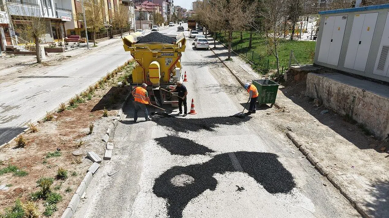 Elbistan Güvenlik Caddesi’nde Asfalt Hamlesi
