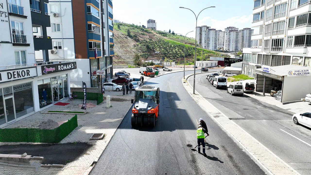 Büyükşehir’den Vadi Mahallesi’nde Konforlu Ulaşım Yatırımı