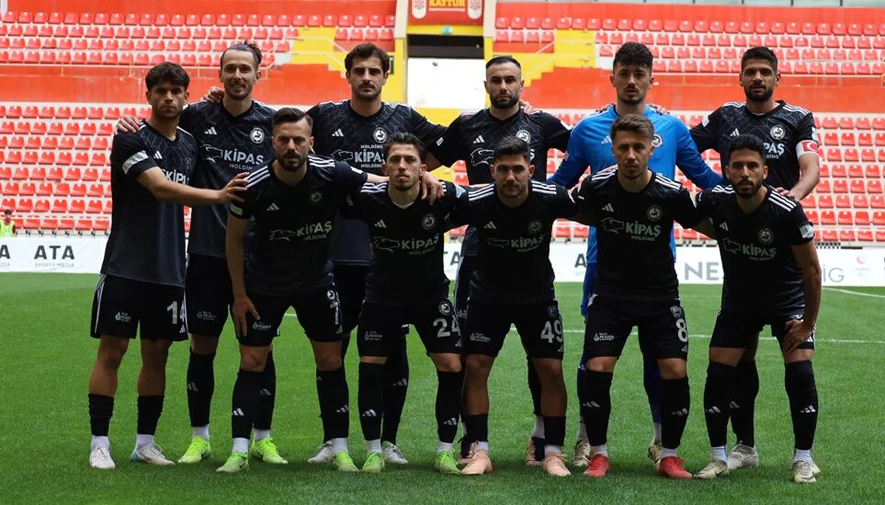 İstiklalspor play-off'a doğru: 0-3