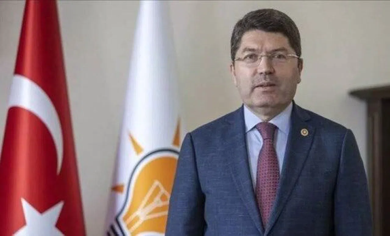Bakan Tunç yeni düzenlemeyi duyurdu: Avukatlara müjde