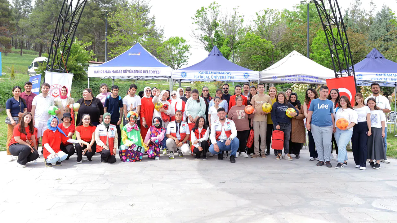 Büyükşehir’den Otizmli Bireylere Mutluluk Molası