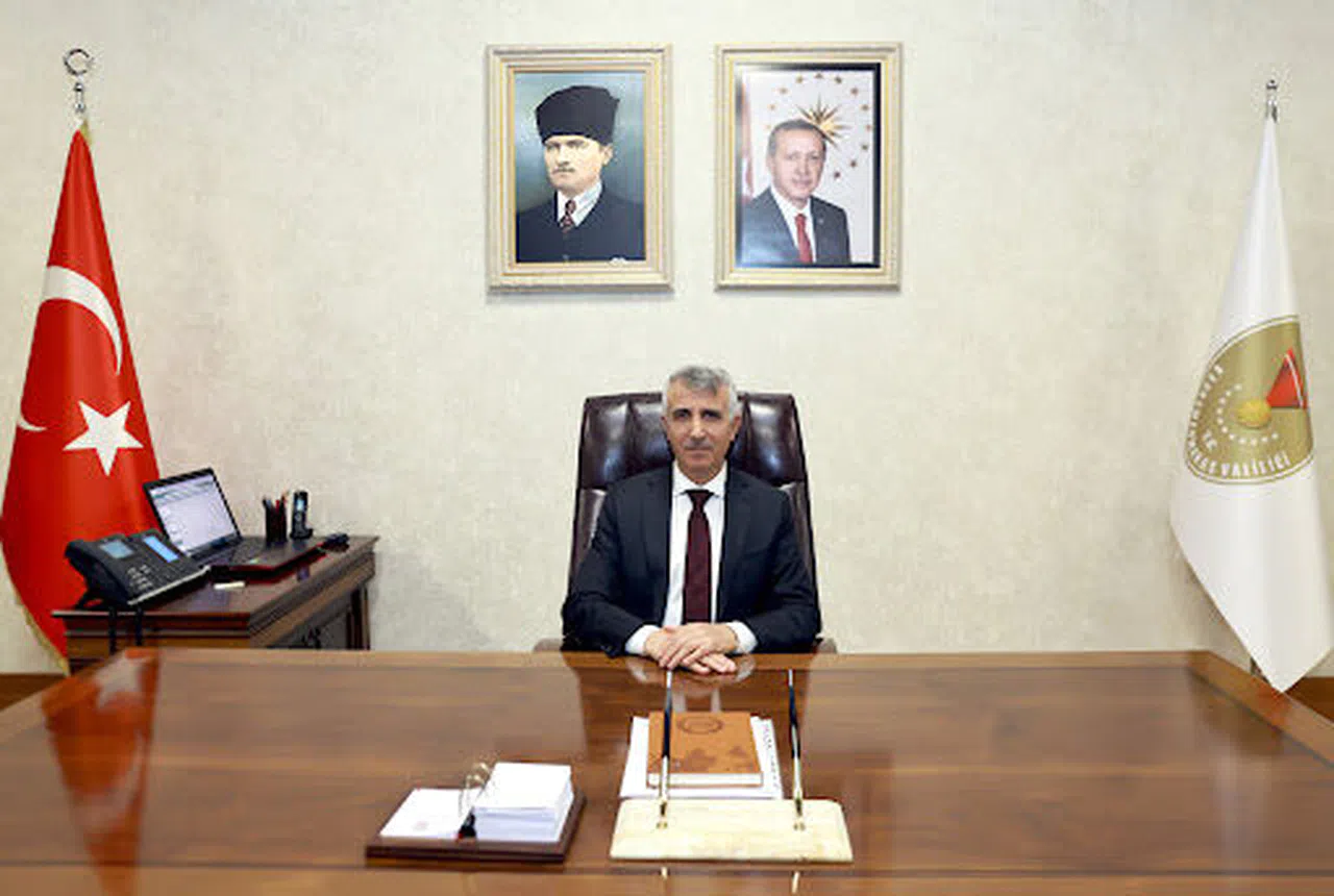 Vali Ünlüer: “Bu şehir, bağımsızlık yolunda ilham veren bir semboldür”