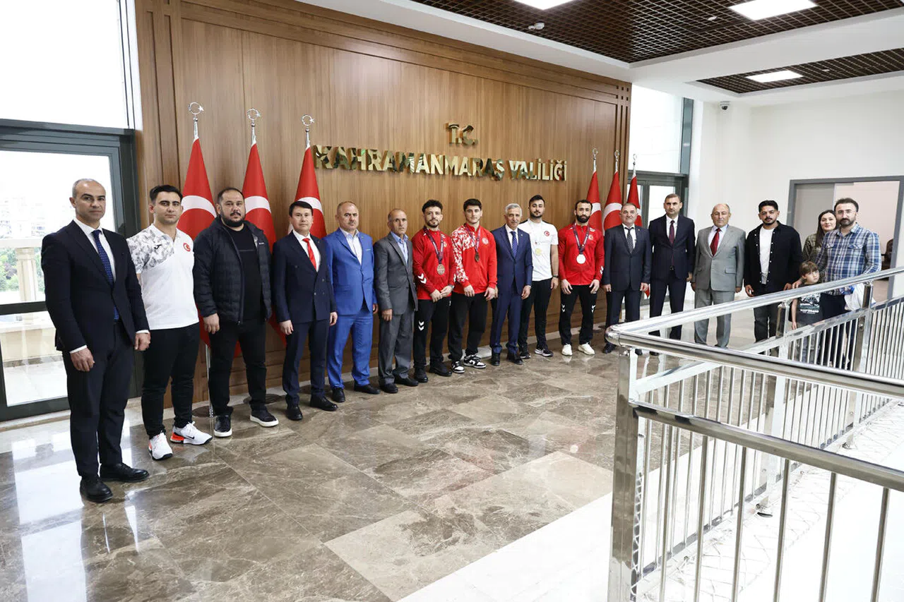 Vali Ünlüer’den Avrupa Şampiyonlarına Tebrik Ziyareti