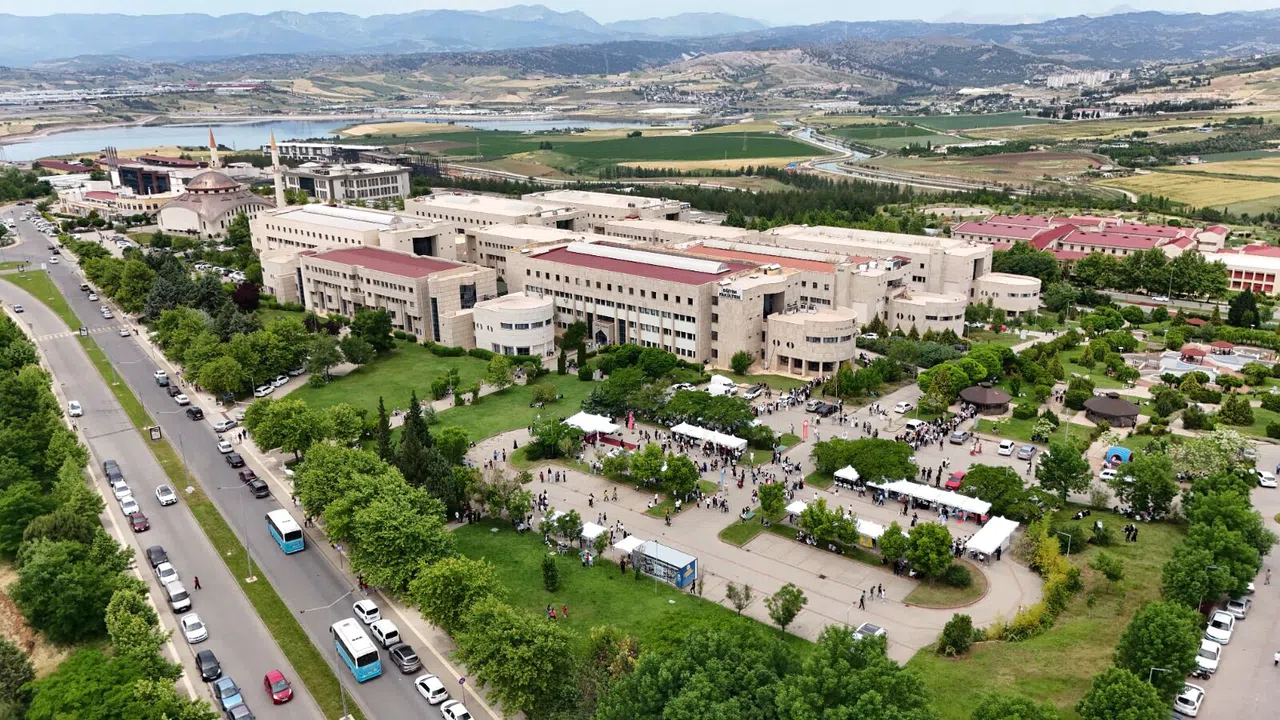 KSÜ Bahar Şenlikleri Festivale Dönüştü