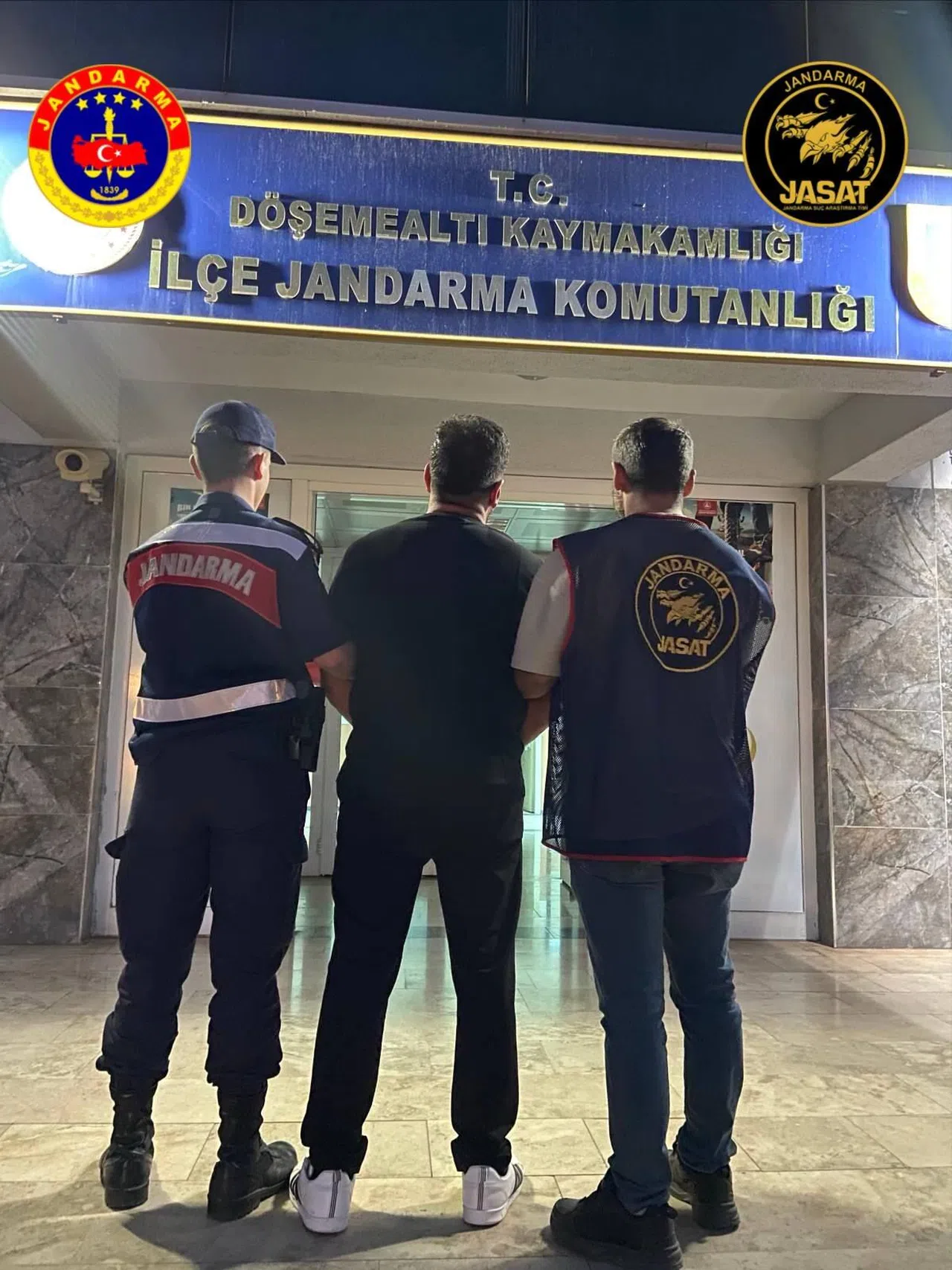 15 Yıl Kesinleşmiş Hapis Cezasıyla Aranan Firari, JASAT'tan Kaçamadı