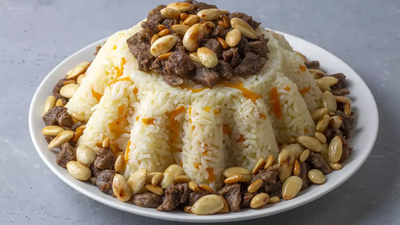 Kahramanmaraş’ın Bereketli Lezzeti: Acem Pilavı