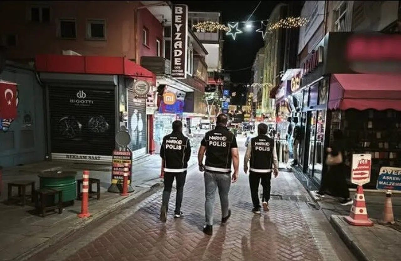 24 Saatlik Denetimde 6 Aranan Şahıs Yakalandı