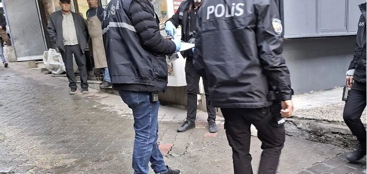 Kahramanmaraş’ta Silahlı Saldırı: Kimliği Belirsiz Kişiler Kaçtı