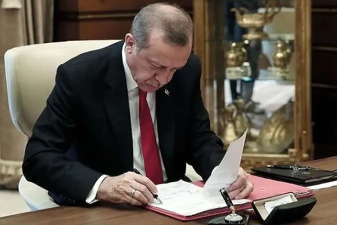 7 üniversiteye yeni rektör