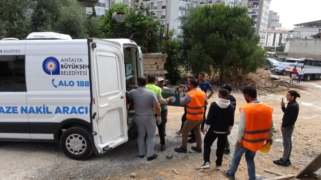 2 ay önce nişanlanan inşaat işçisi ilk iş gününde hayatını kaybetti