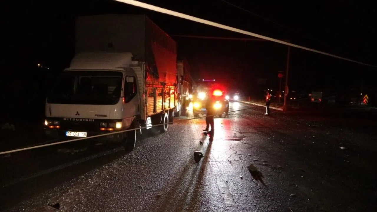 Ortalığı savaş alanına çeviren, kamyon sürücüsü ‘Kimseye bir şey oldu mu?' diyerek gözyaşı döktü