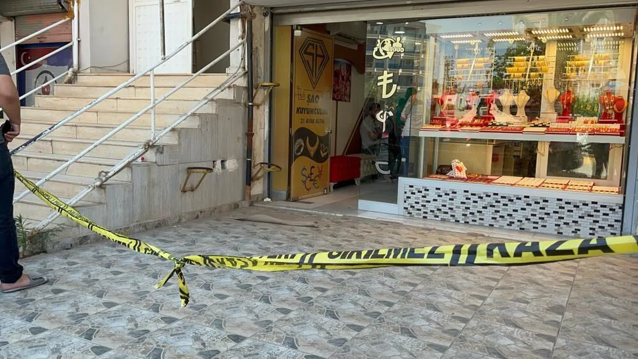 Kuyumcuyu öldürüp kayıplara karıştılar