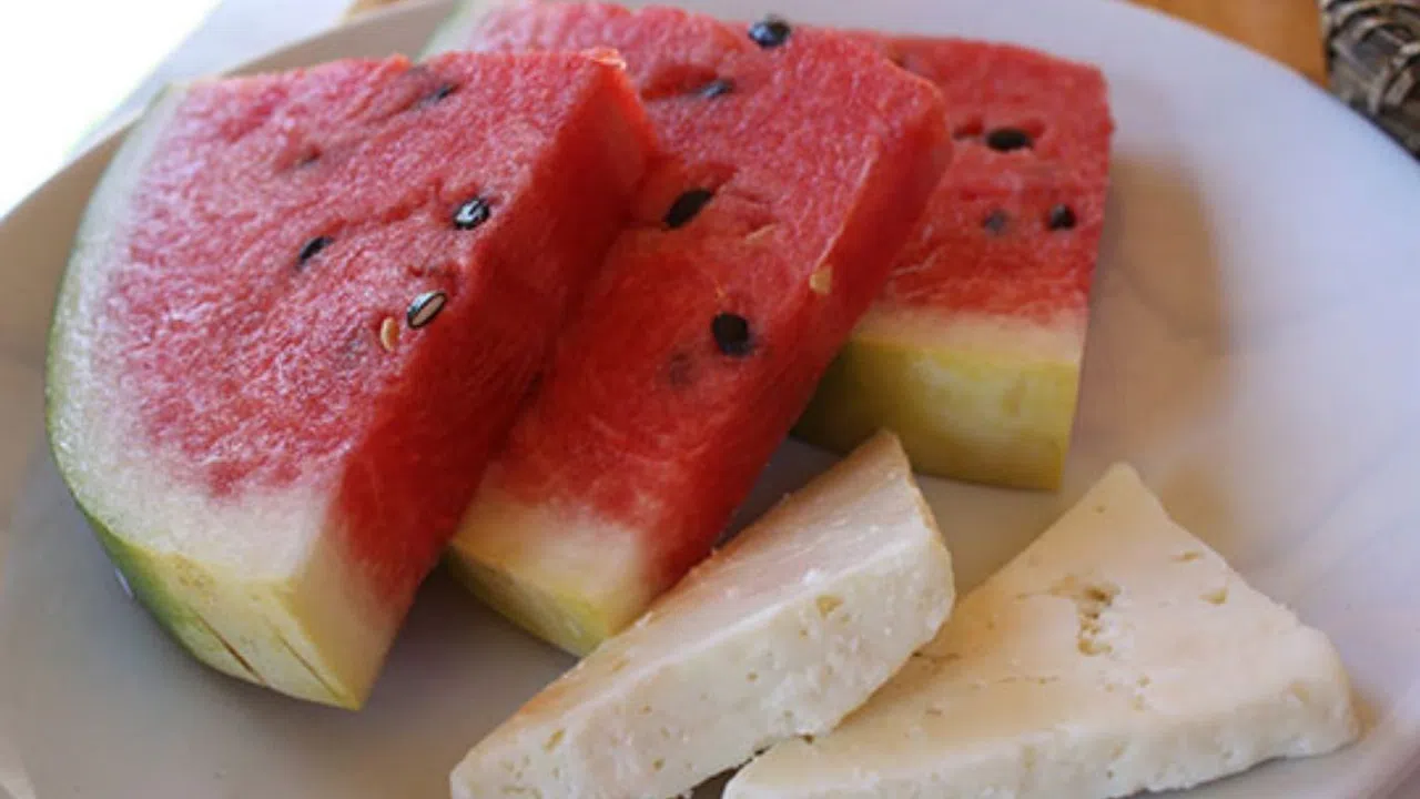 Kahramanmaraş’ın Yaz Klasiği: Karpuz ve Peynir İkilisi