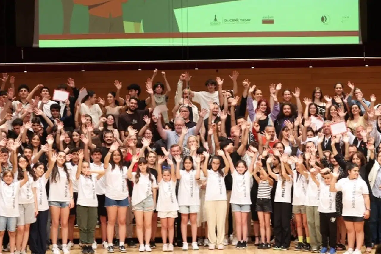 İzmir Uluslararası Çoksesli Korolar Festivali’nde muhteşem final