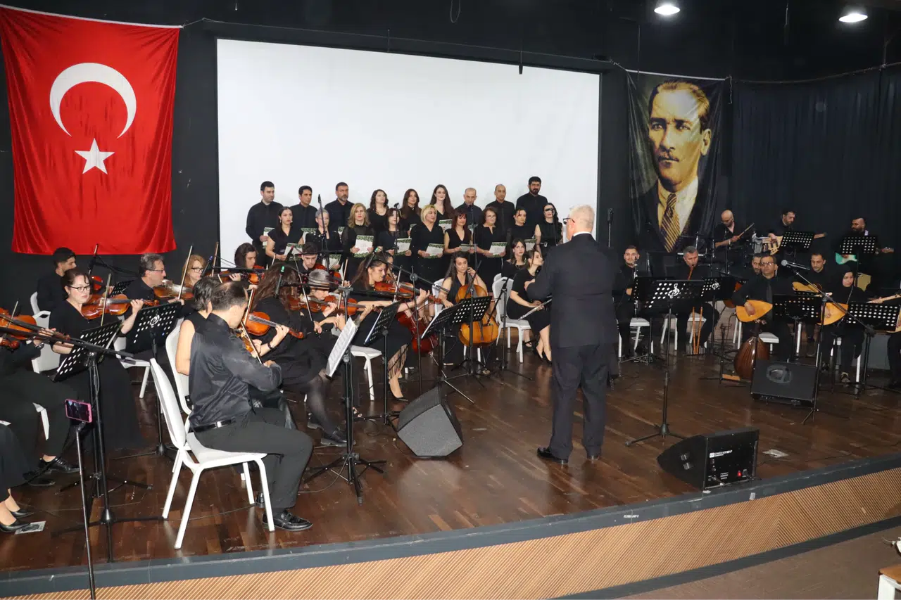 Maarif Orkestrası Konseri büyüledi