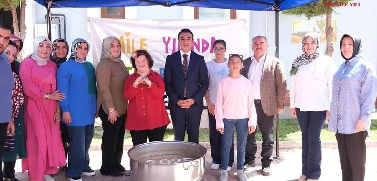 Aile Yılı Etkinlikleri Kapsamında Aşure Programı Düzenlendi