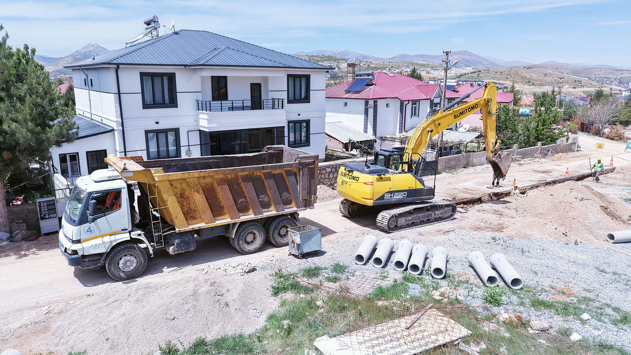 Afşin’de 9 Milyonluk Kanalizasyon Yatırımıyla Altyapı Yenileniyor