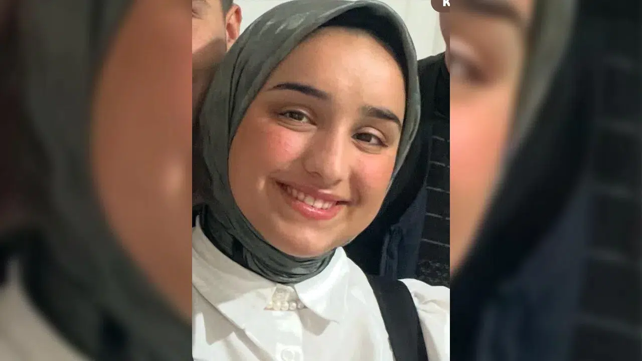 Araçtan Atlan Genç Kıza Tır Çarptı