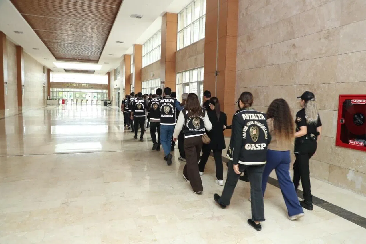 "Çarşaf" operasyonu: 42 milyon TL'lik mal varlığına el konuldu