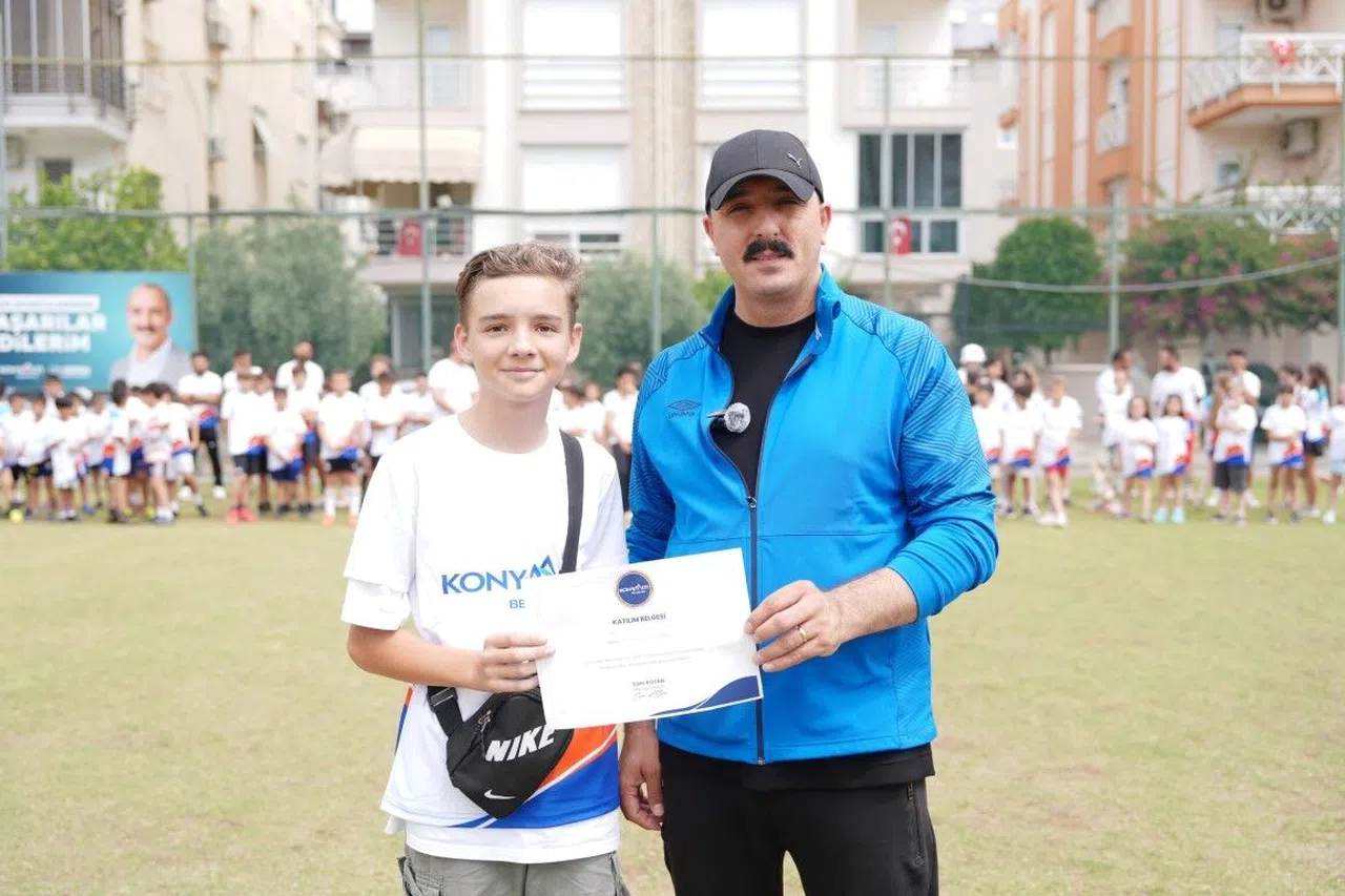 Başkan'dan, Çocuklara Sertifika