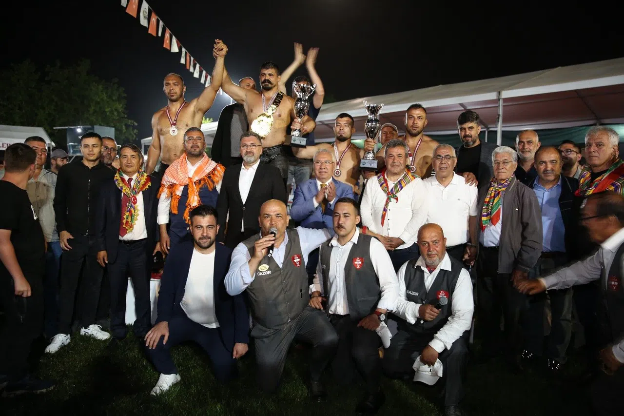 Başpehlivan Cengizhan Şimşek Oldu