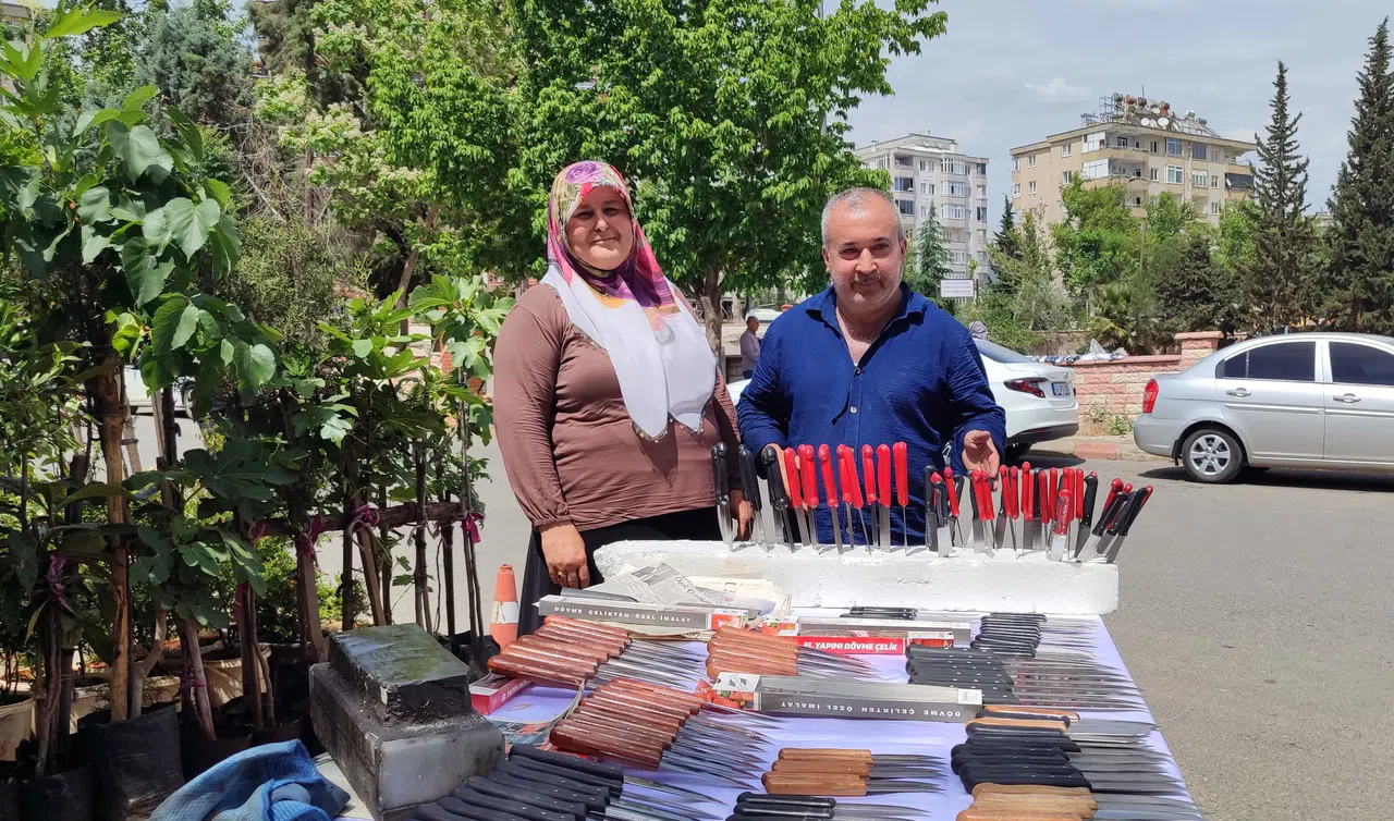 Bıçakçılık Mesleğini Ailece Yapıyorlar