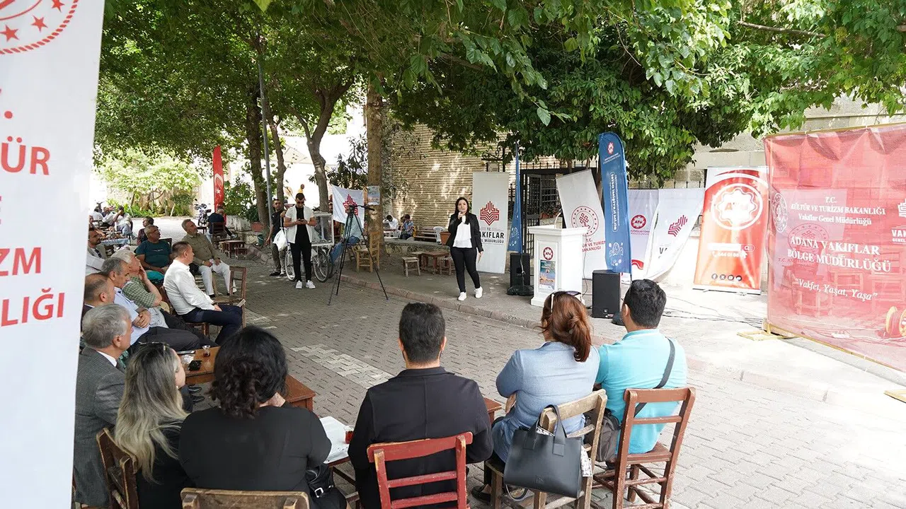 Bilim Kafe Etkinlikleri Tarihi Mekanda Başladı