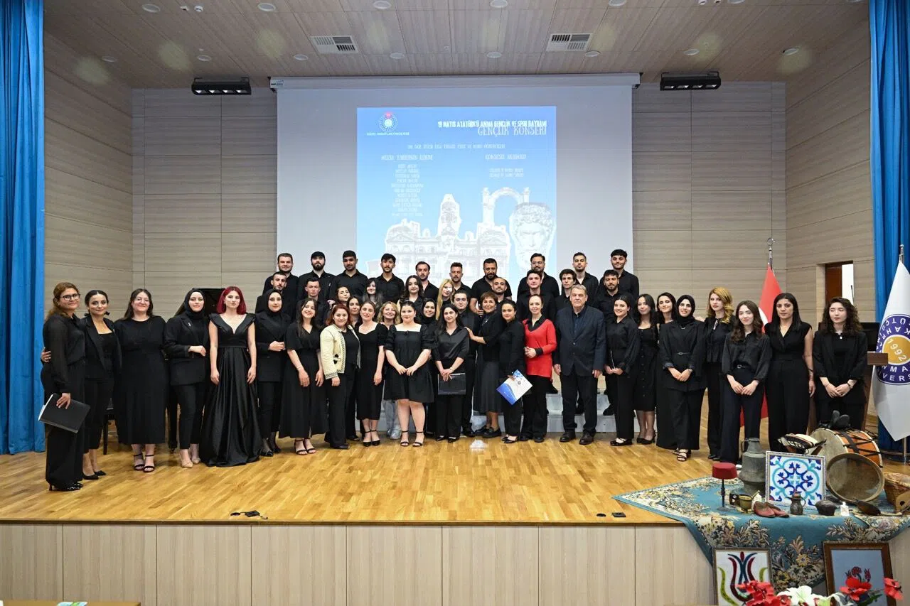 Güzel Sanatlar Fakültesinden 19 Mayıs’a Sanatsal Armağan