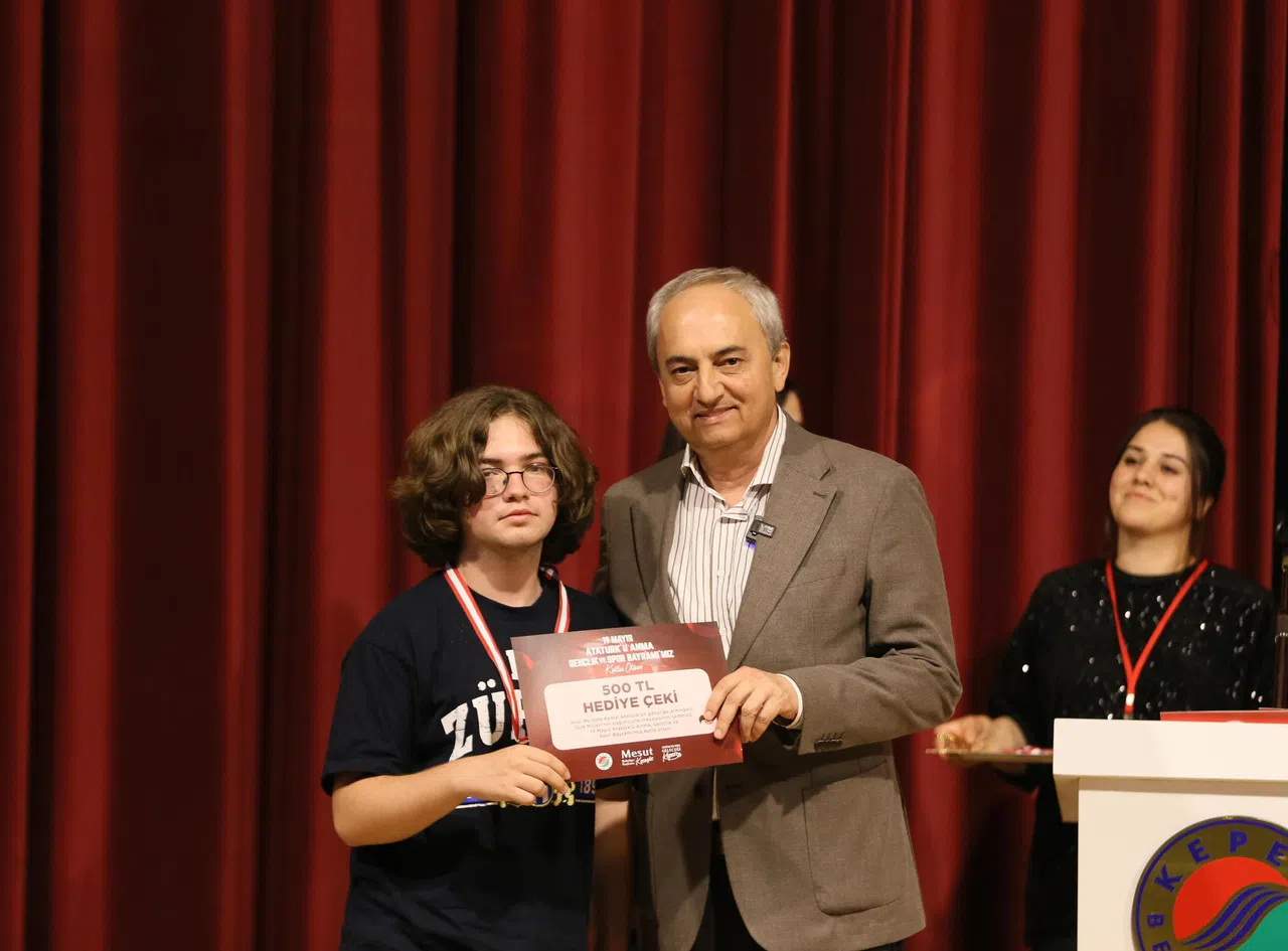 Gençler Fikirleriyle Yarıştı