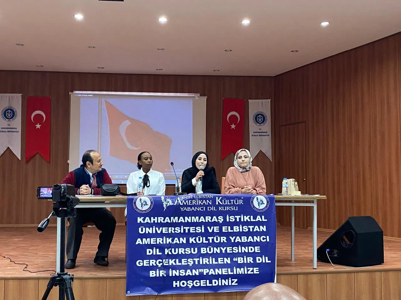 KİÜ Elbistan MYO’da “Yabancı Dilin Önemi” Paneli Düzenlendi