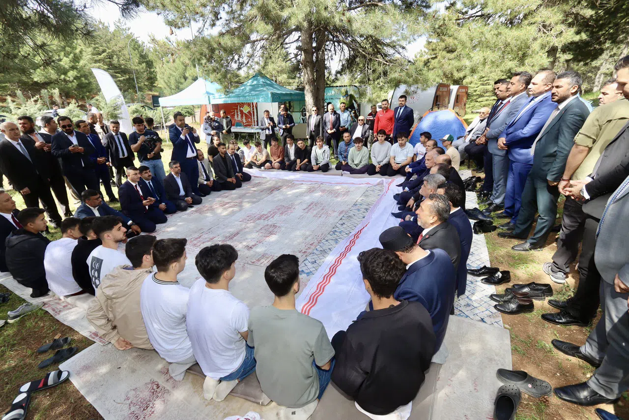 Fatih Erbakan Kahramanmaraşlı Gençlerle Bir Araya Geldi