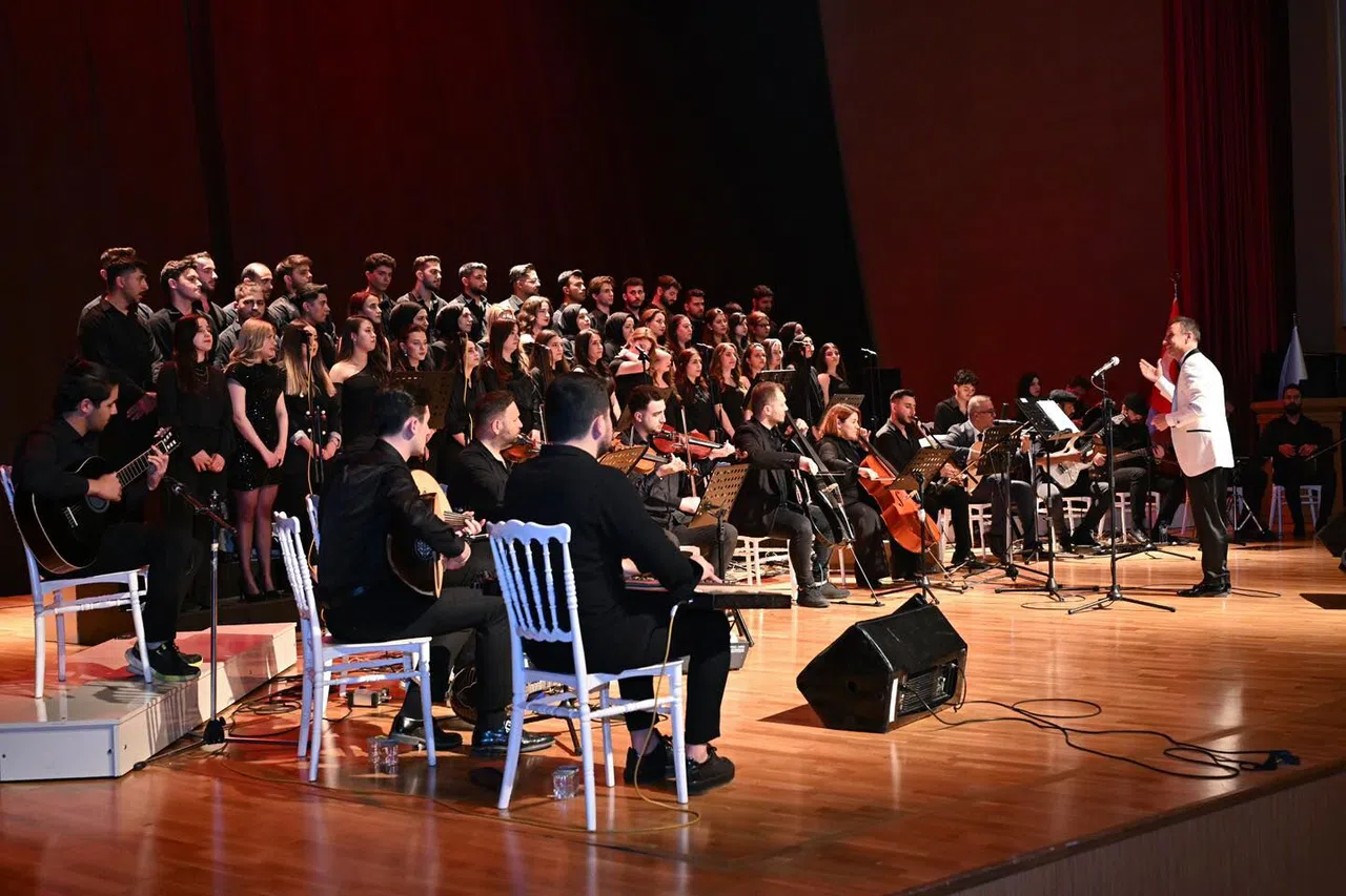 KSÜ’de Türk Müziği Konseri Sanatseverlerle Buluştu